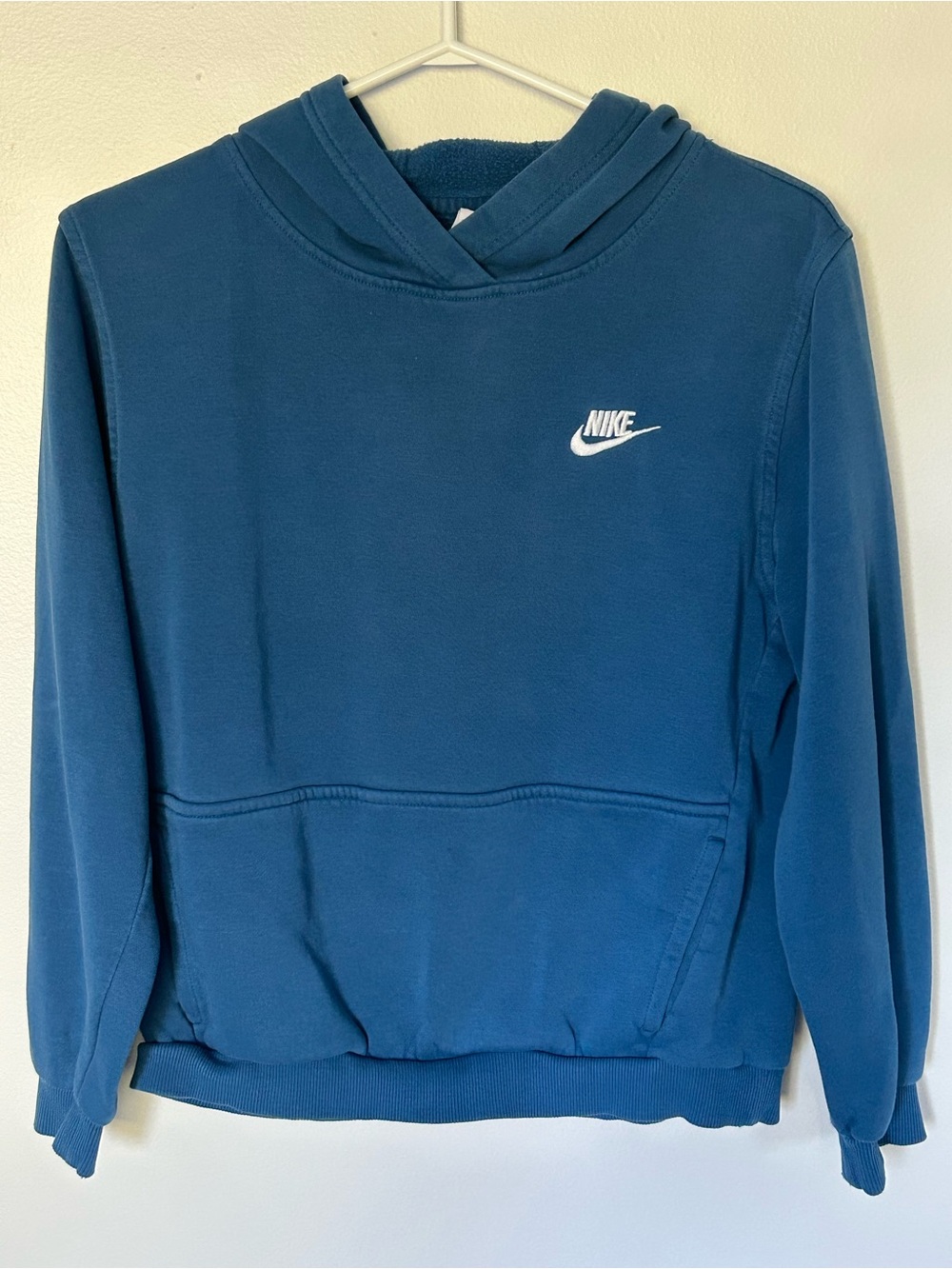Nike Youth XL Blue Pullover Hoodie Embroidered Logo
